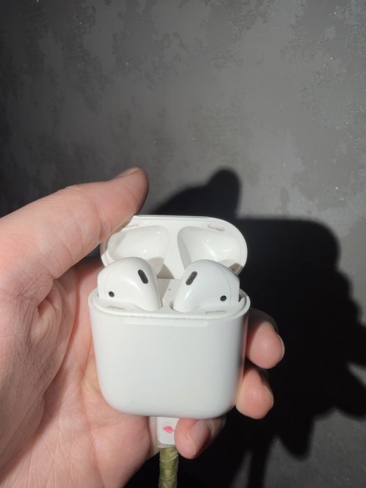 Apple AirPods 2 оригинал