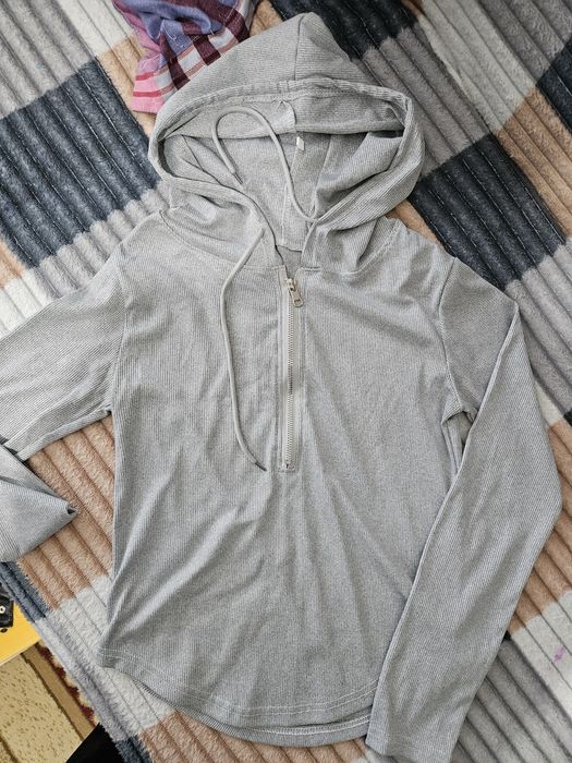 Продам пакет вещей за 6000