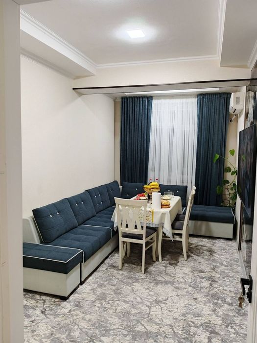 Продаётся 2 комнатная квартира Азия Хаус в Яшнабадском районе