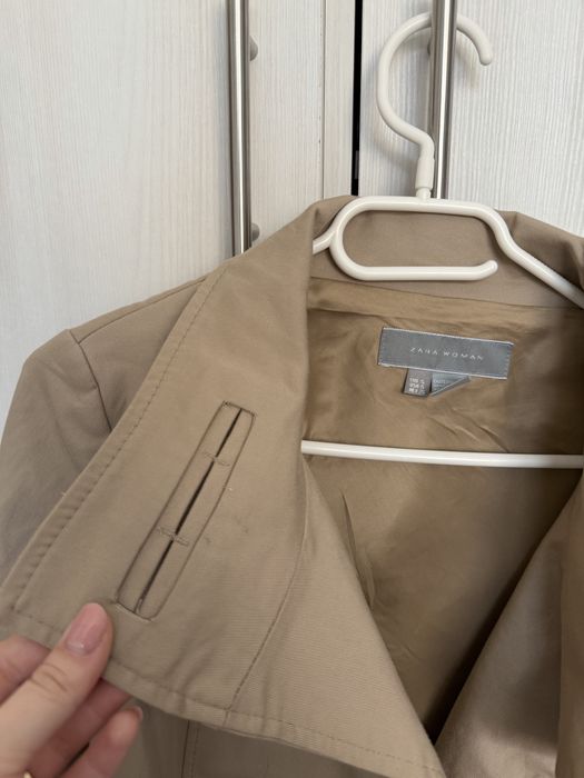 Trenci Zara superb