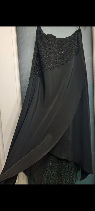 Fuste L,XL,XXL din satin,lycra,voal, paiete sau material nesifonabil