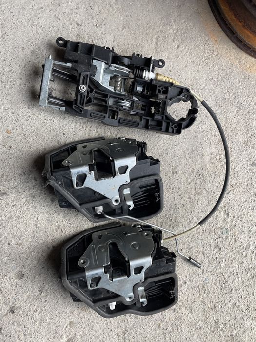 Broasca usa stanga / dreapta fata / spate BMW f01 f02 f10 f11