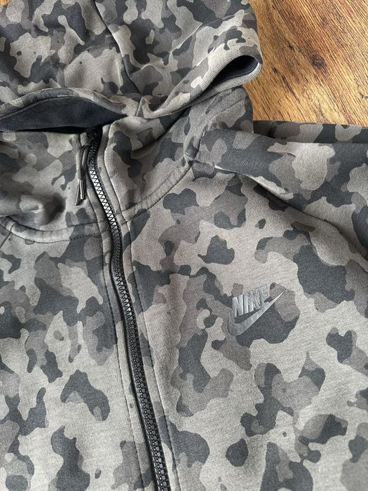Nike tech fleece grey camo сив камофлаж анцунг Оригинален!