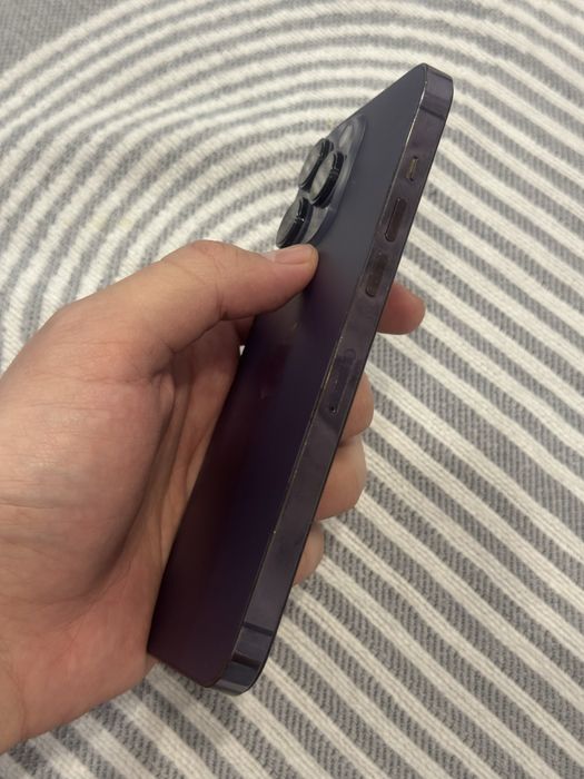 Срочно продам айфон 14 про макс