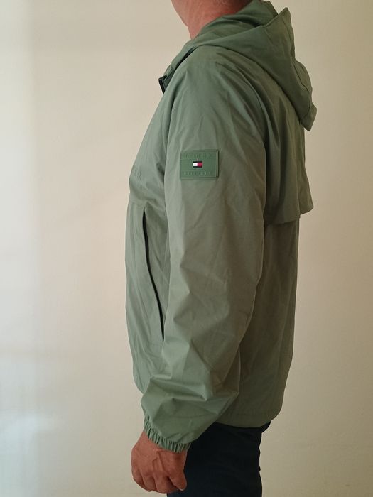 Geaca Tommy Hilfiger mar. M