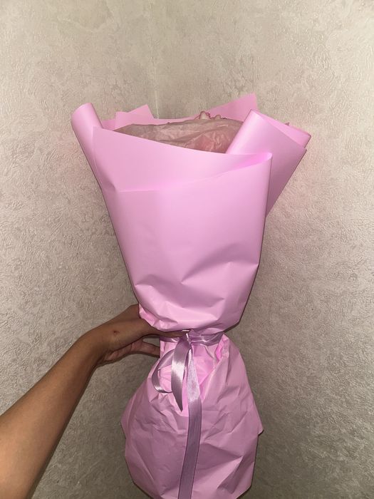 Нежные розовые розы — букет