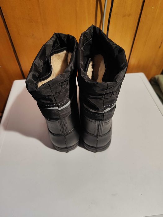 Гумени зимни боти