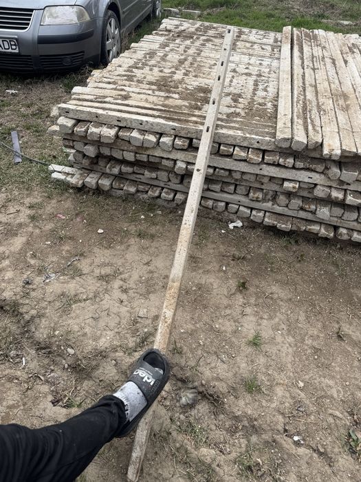 Stalpi de beton buni