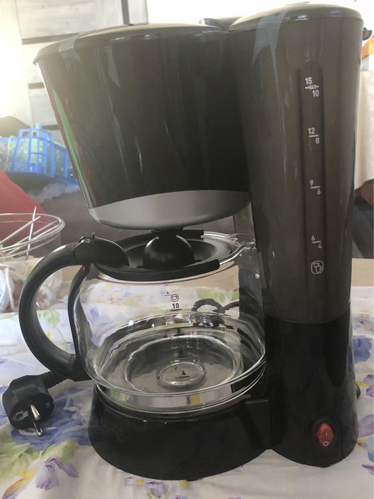 Капельная кофеварка