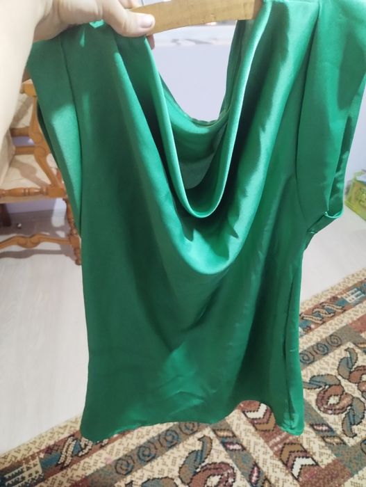 Costum elegant complet+ tricou