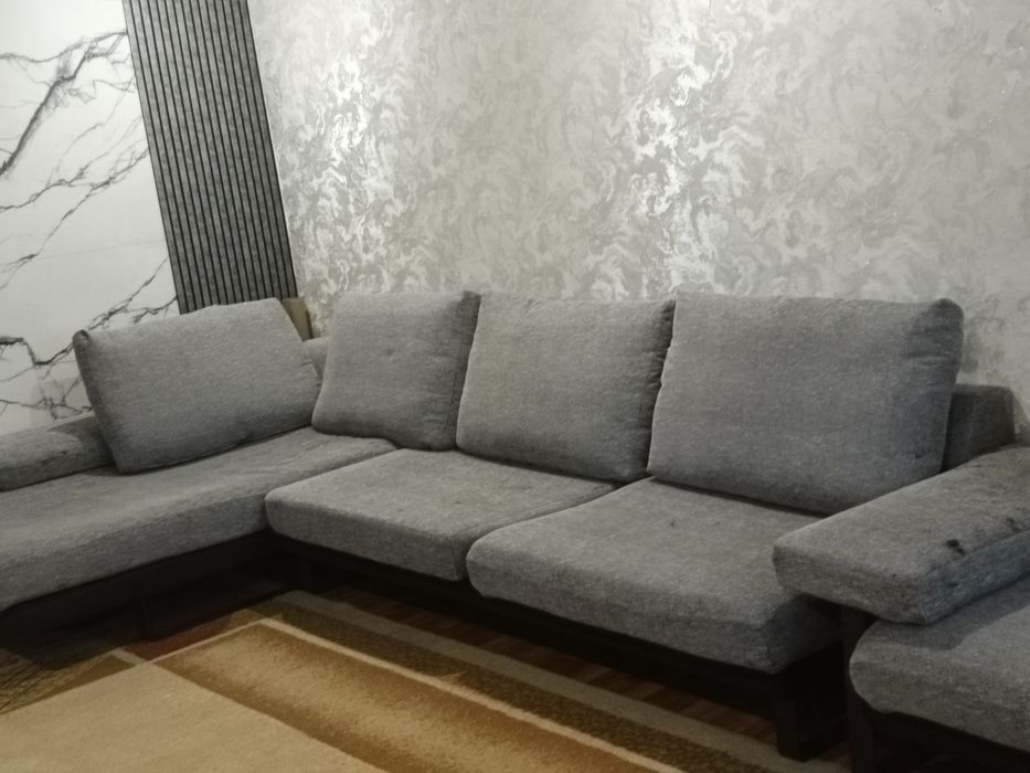 Диван шикарный срочно