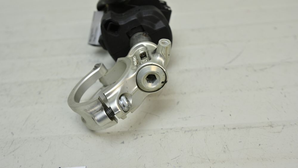 Semighidon Dreapta Cu Maneta Acceleratie Si Bloc Comenzi Ducati