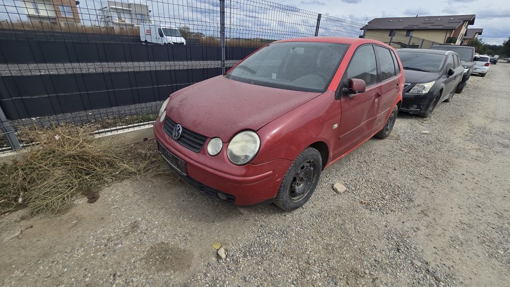 Vw polo usi aripa faruri bara Scaune usa stopuri stopuri hayon portbagaj electromotor alternator motor cutie viteze trager armatura oglinda capota 1.2
