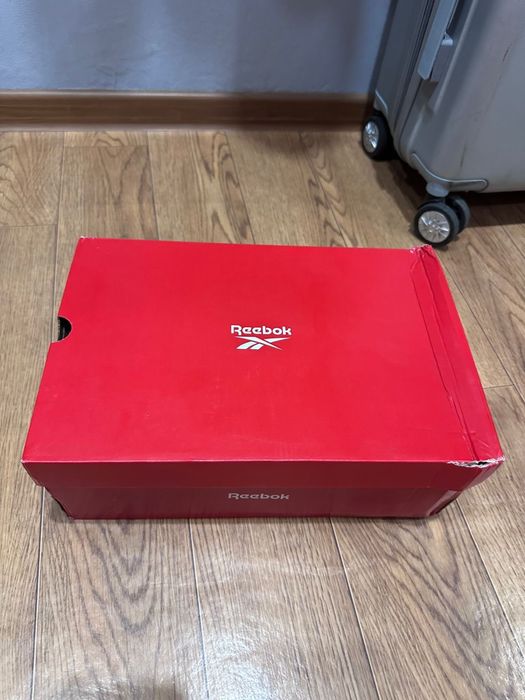 Новые кроссовки Reebok (оригинал)
