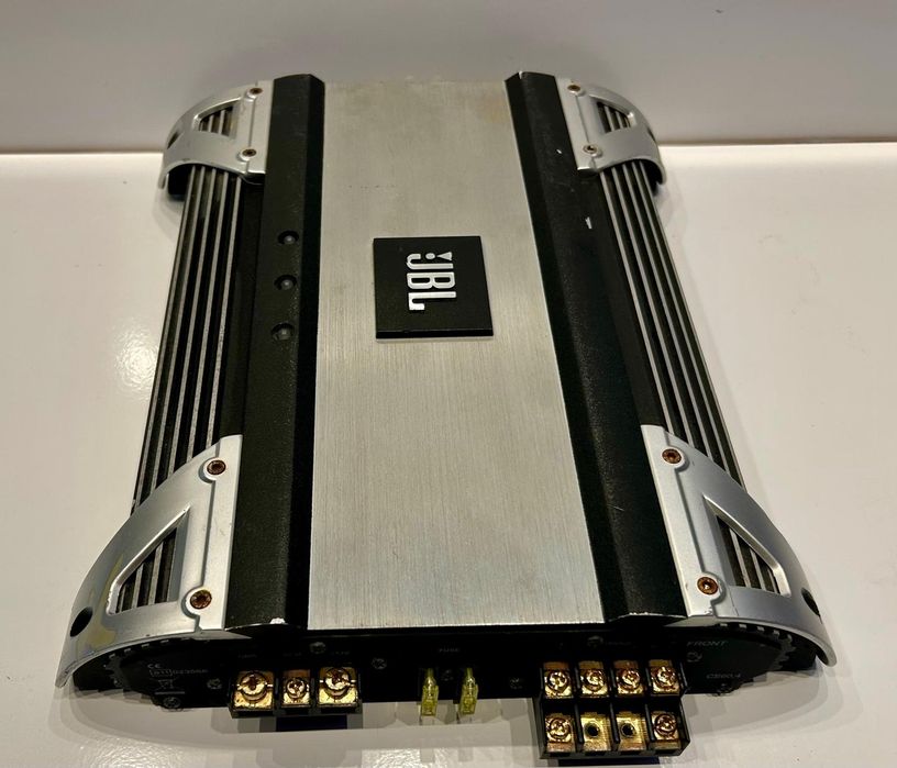 Amplificator statie auto Jbl cs60.4