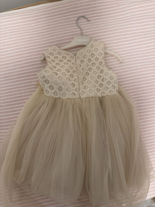 Продам детское нарядное платье