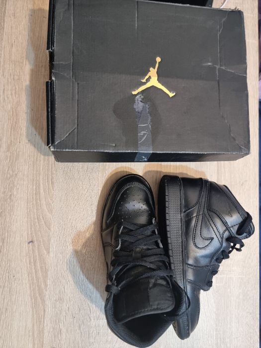 Nike Air Jordan 1 Mid