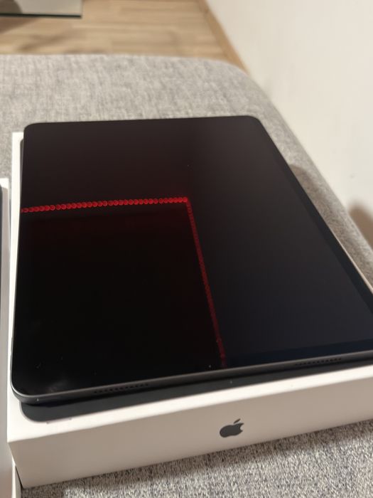 iPad Pro 12.9” 2021 (Gen 5) 128GB + cutie