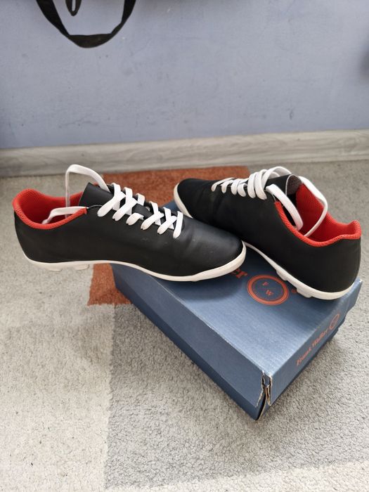 Детски футболни бутонки kipsta