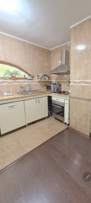 Vilă , Pensiune lângă plajă. Mamaia nord, Năvodari.11 camere S+P+1E+M