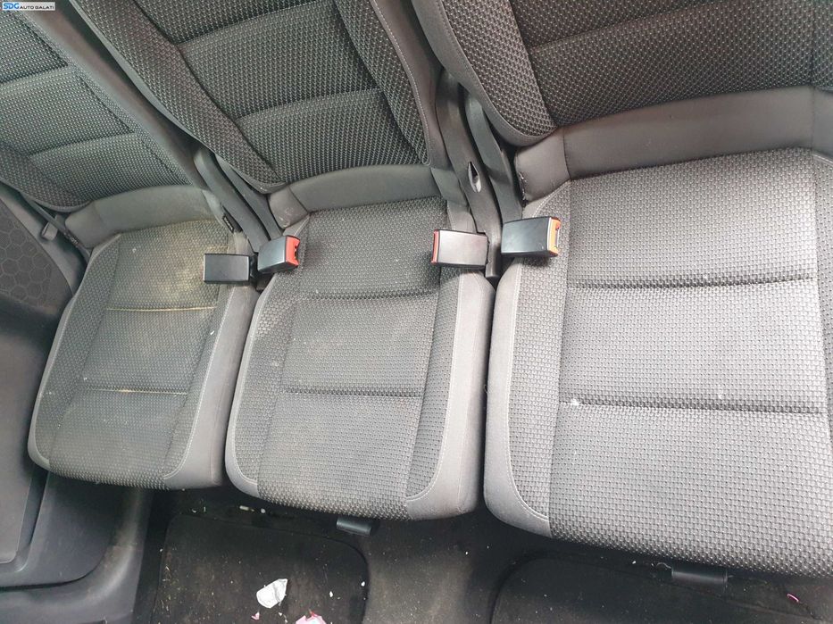 Interior Textil 5 Locuri Fara Incalzire Scaun Scaune Stanga Dreapta Fata si Bancheta cu Spatar Volkswagen Touran 1T3 2010 - 2015 [K5535]