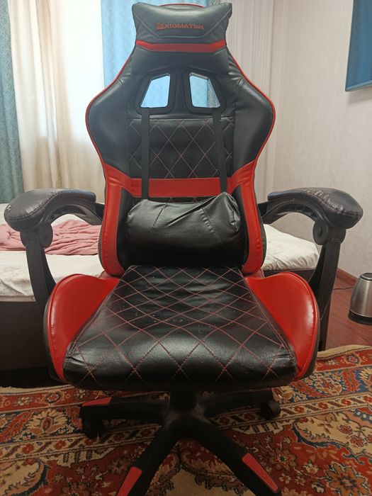 Продам Игровое кресло