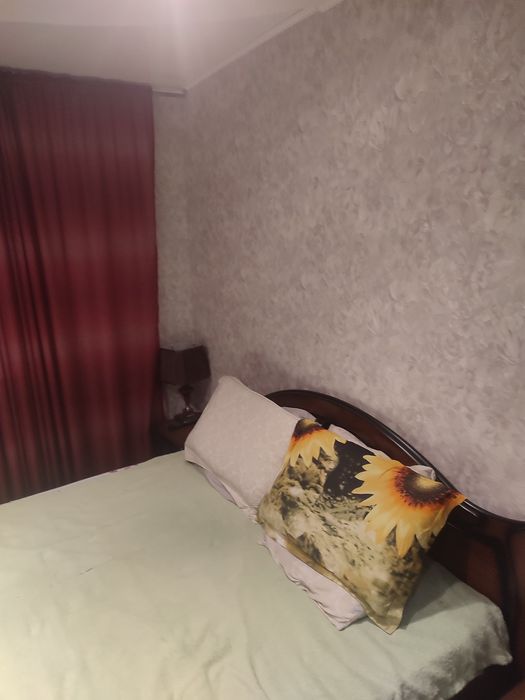 Продам трешку на 5микрорайоне