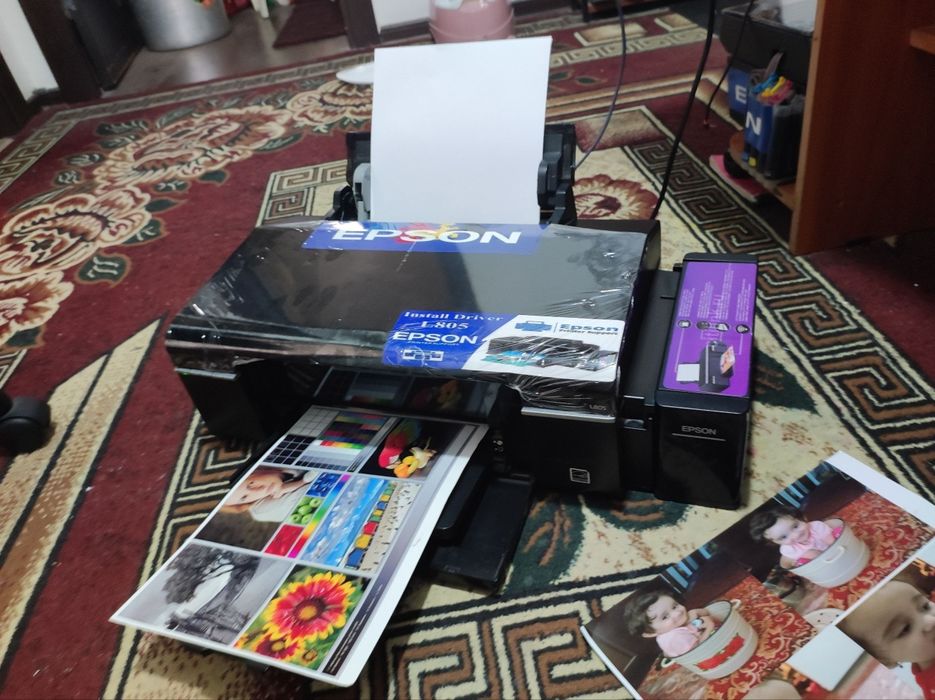 Epson L 805 holati idealni dyuzi 100 % zaprafka polni ishga tayor 100%