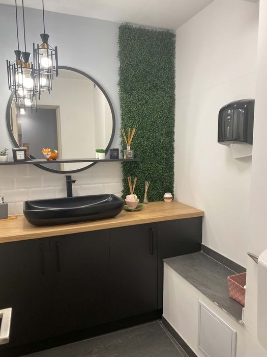 Spațiu comercial zona RFN
