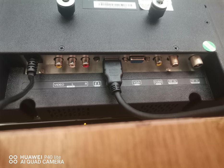 Продавам телевизор VOX 24"