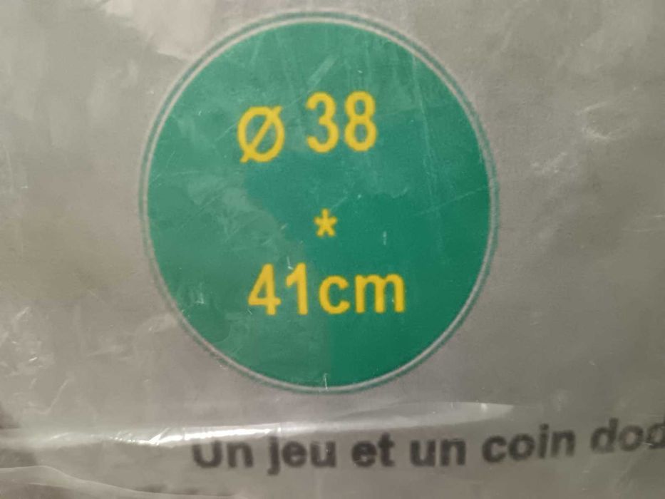 Нова Кошница за котки 3 в 1, сгъваема за игра и спане.