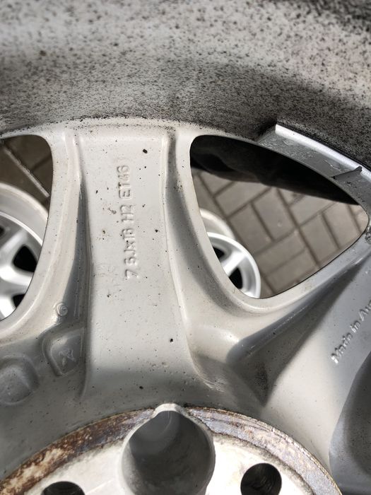 Диски на Мерседес 220