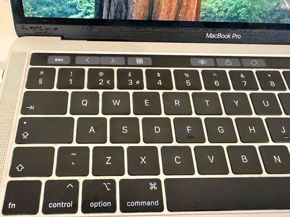 MacBook Pro 13 2018 Touch Bar