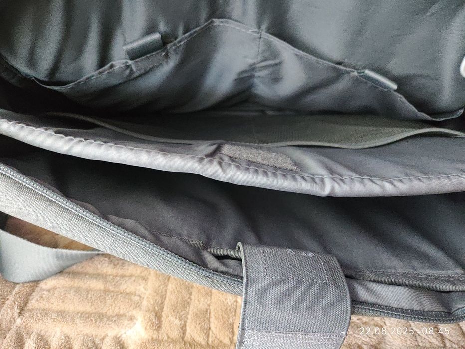 Сумка для ноутбука.