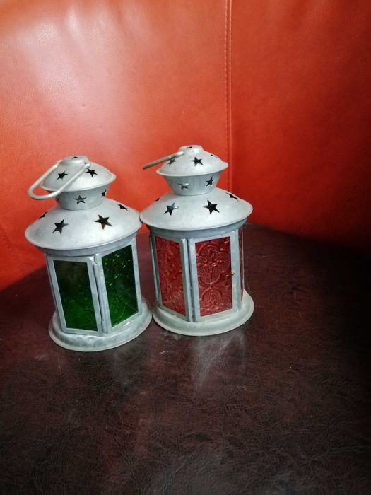 Felinare din metal si sticla