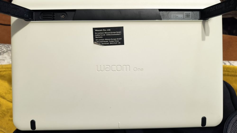 Wacom One Creative Pen Display графичен дисплей таблет
