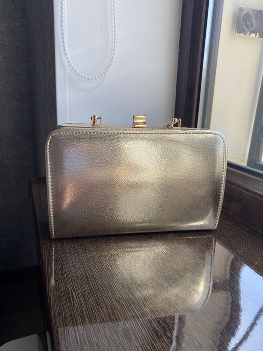 Сумка вечерняя 3000 тнг