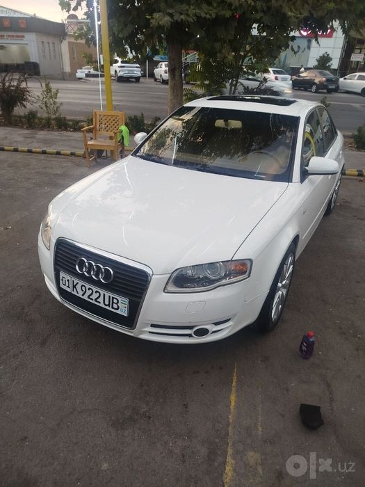 Audi A4 2006 yil aftamat prapani bor holati yaxshi 319 min yurgan