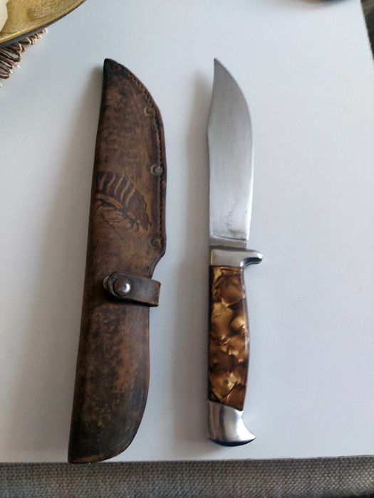 Стар ловен нож . На Велико Търново