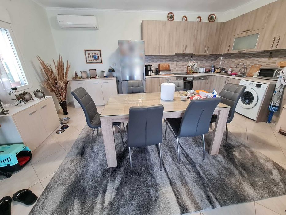 ПРОДАВА се самостоятелна къща 184кв.м в Palios Kavala (код 4293)