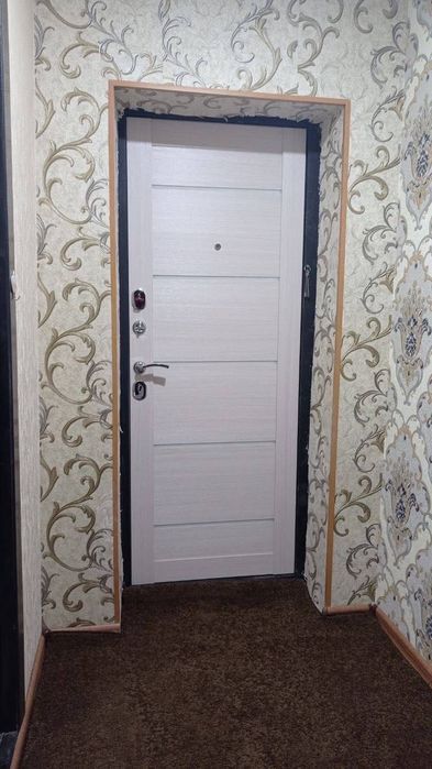 Сдается 2х комнатная квартира
C обстановкой 
В горде Алмалыке