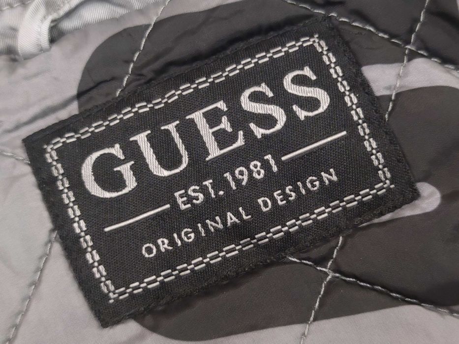 Geaca Guess Gri M