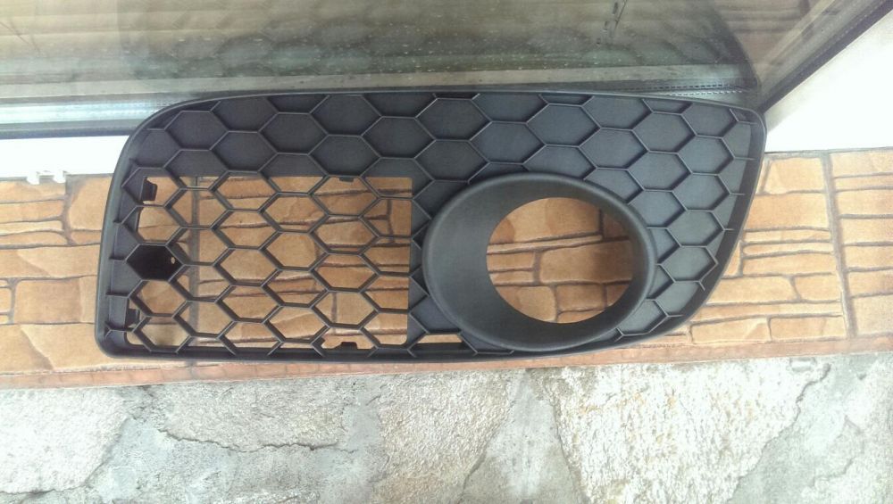Решетки в броня GTI за голф 5,vw golf 5