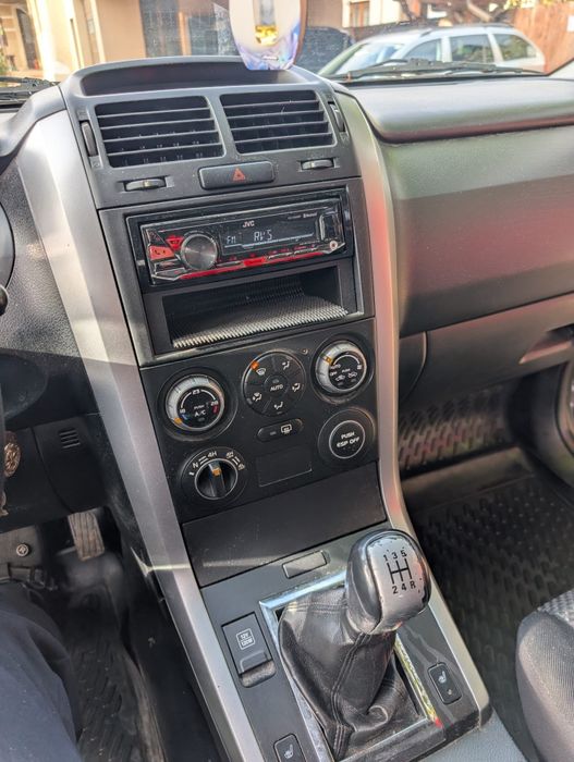 Se vinde Suzuki grand Vitara