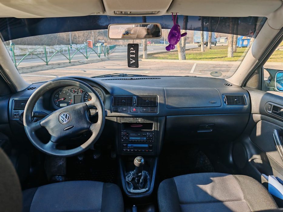 De vanzare VW golf 4