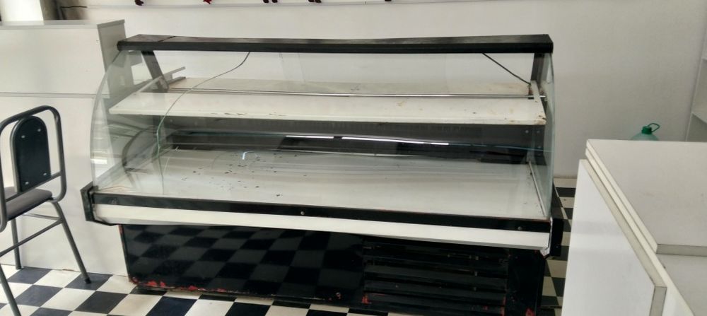 Vetrina holodilnik ishlashi zoʻr