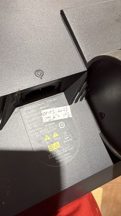 Monitor lenovo 19'’