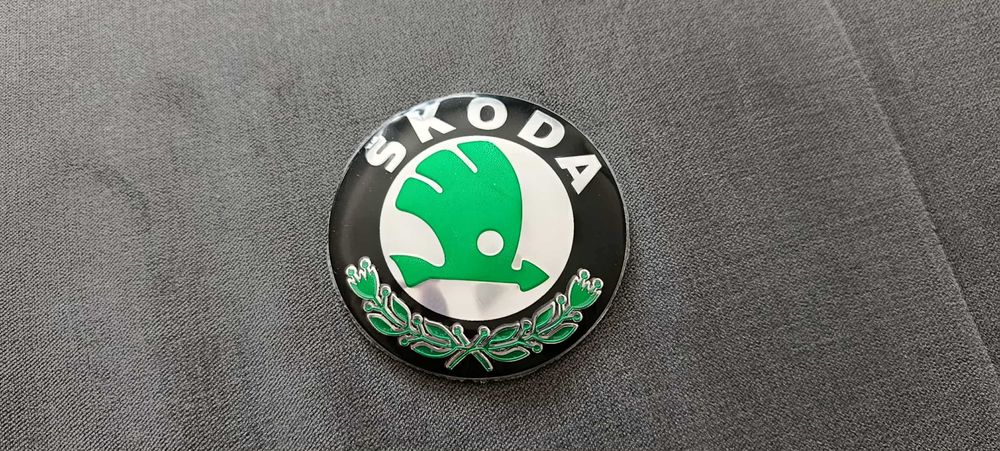емблема капачки за джанти Шкода 79 89 мм emblema Skoda Octavia