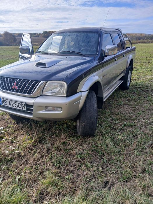 Vând Mitsubishi L200