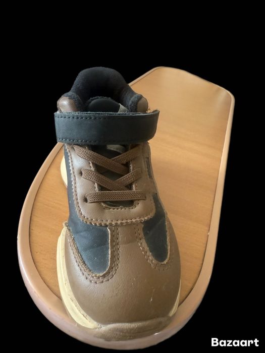 Кроссовки утепленные 29 р